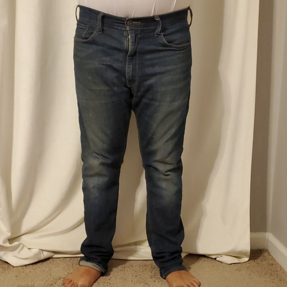 Men's Levi's jeans